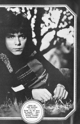 November 1972 Fan Magazine page